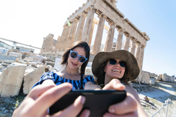 istock Best friends in vacation 971063888