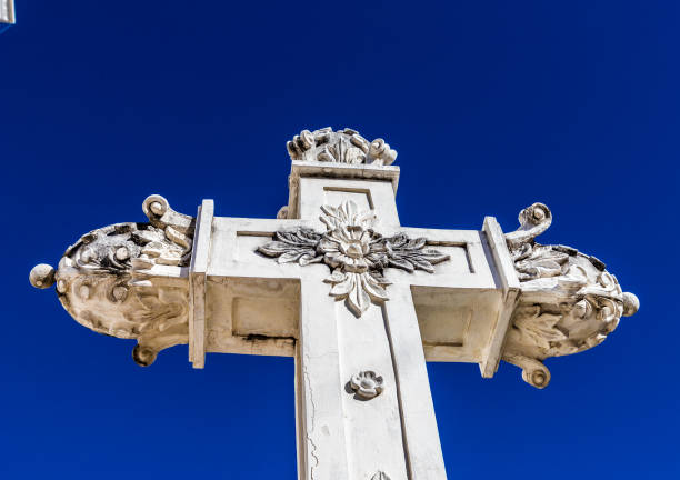 istock Typical Santa Ana Church 971195502