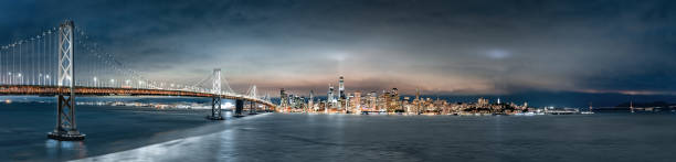 san francisco skyline - golden gate bridge san francisco county bridge skyline foto e immagini stock