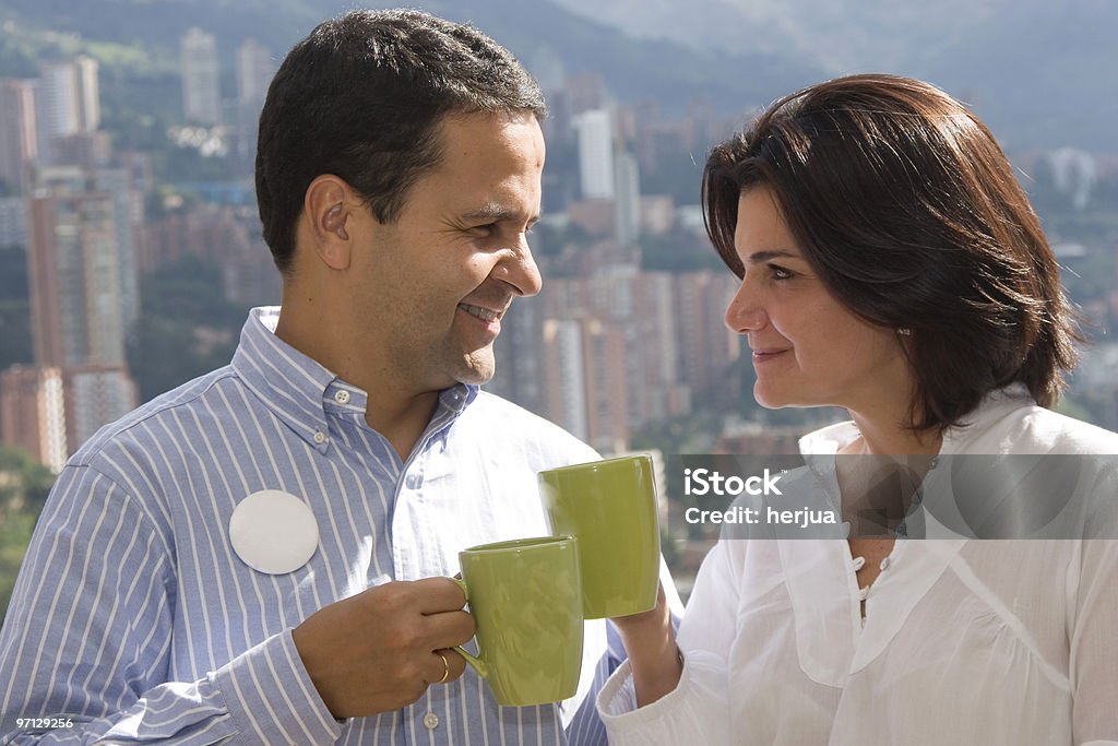 Loving casal bebendo café - Foto de stock de Café - Bebida royalty-free