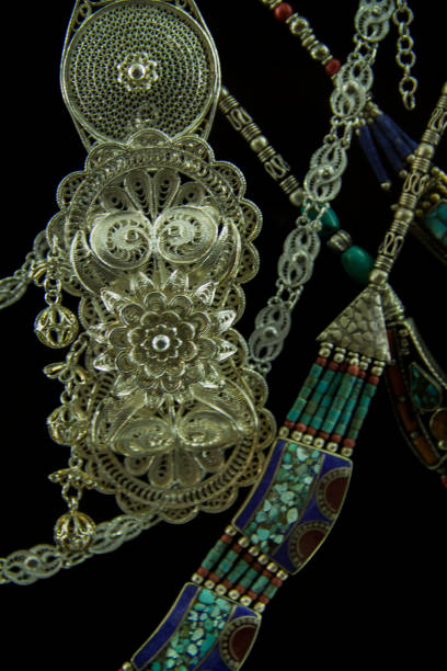 istock necklace from Mardin 971526998