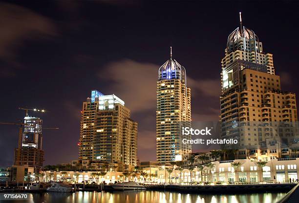 Dubai Marina - zdjęcia stockowe i więcej obrazów Arabia - Arabia, Architektura, Azja Zachodnia