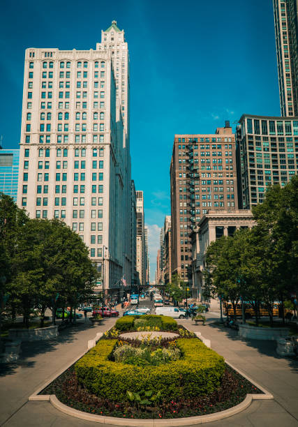 istock Chicago City Streets 971603748