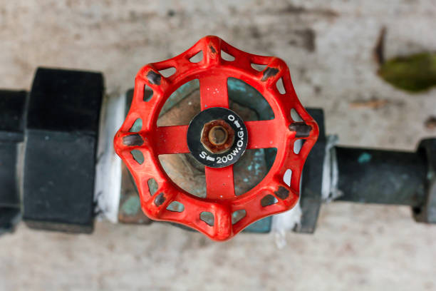 istock Water shut off valve Red 971610848