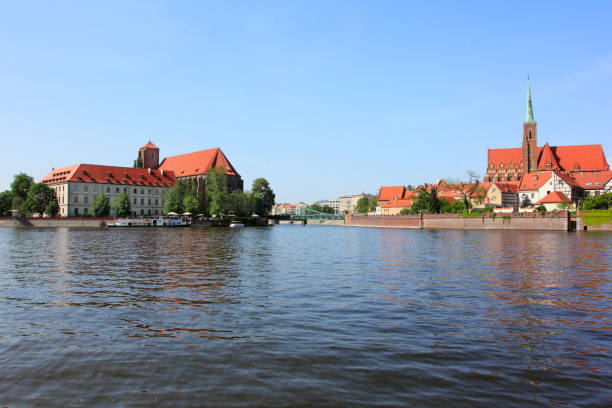istock tumski island in wroclaw, poland 971618152