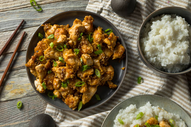 istock Homemade Sesame Chicken and Rice 971693784