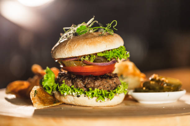 istock fast food burgers 972060904