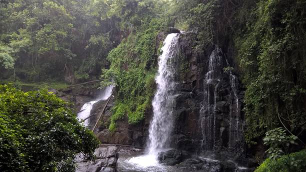 istock Horse Shoe Falls 972105250