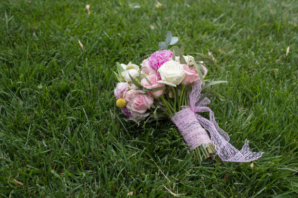 istock Wedding bouquet on lawn 972158124