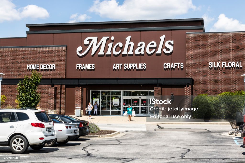 Michaels Craft Store Michaels Is An Arts And Crafts Retail Chain