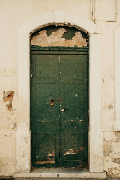 istock House entrance 972270740