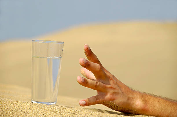 De obtención manual para agua. - foto de stock