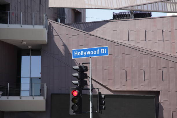 istock Hollywood Blvd Sign 972440594