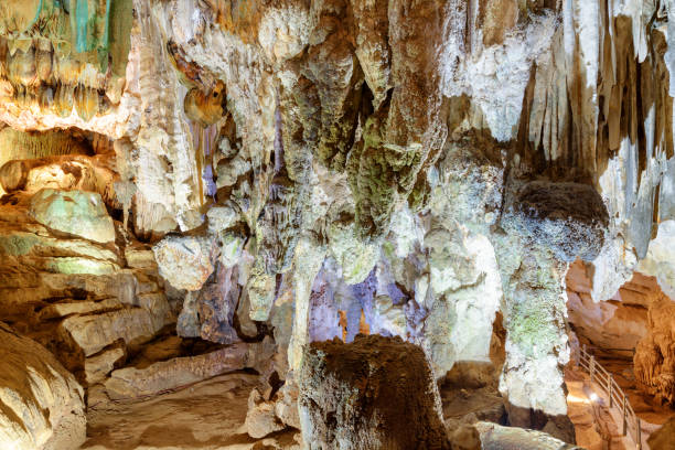 istock Scenic stalactites and stalagmites inside Phong Nha Cave 972554356