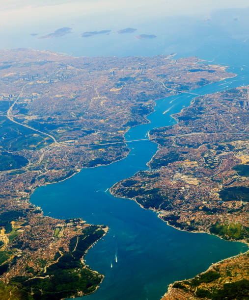 istock Aerial View İstanbul Bosphorus 972579038