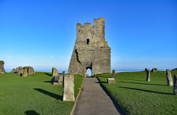 Aberystwyth town castle The old castle ruin in aberystwyth, mid wales cardigan wales stock pictures, royalty-free photos & images