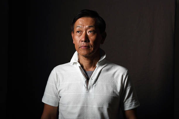Shooting senior male portraits in the studio