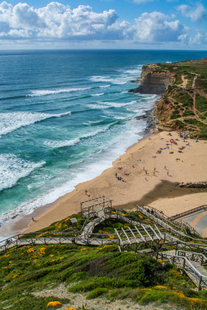 plaża ribeira de ilhas w portugalii ericeira. - ericeira zdjęcia i obrazy z banku zdjęć