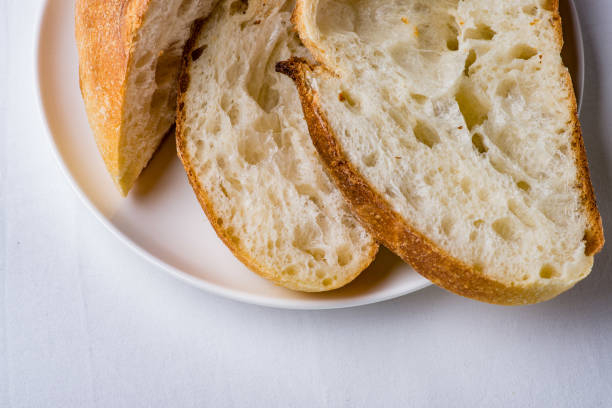 slicing bread