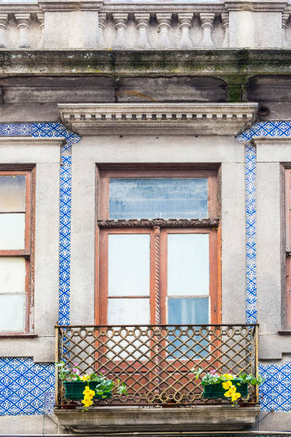 istock Traditional Portuguese facade 972983380