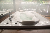 badewanne.jpg?b=1&s=170x170&k=20&c=l9bBKDPoMn7jjIv9OI7dv1oZ2eNNAd1d1Je9Sh1p6co=