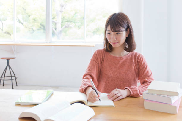 istock A woman who studies 973213468