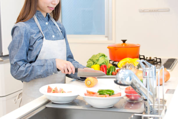 istock A woman who cooks 973213732