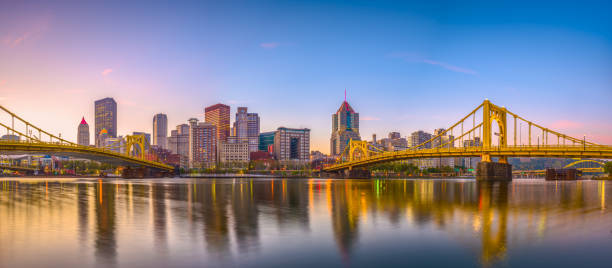 istock Pittsburgh, Pennsylvania, USA 973329054