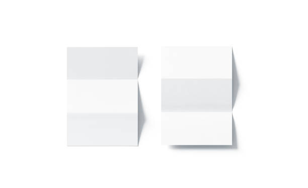 blanc blanc z-horizontal livret plié simulé vers le haut, vue de dessus - plié photos et images de collection
