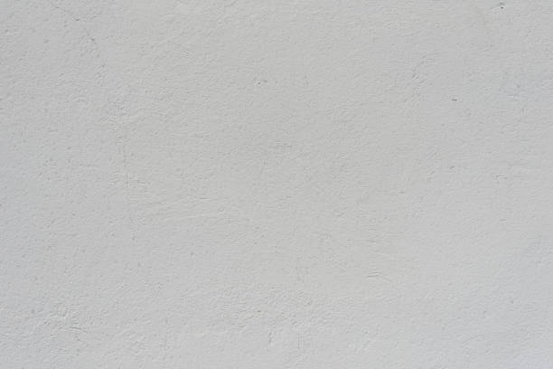 istock Wall fragment with attritions and cracks 973367068