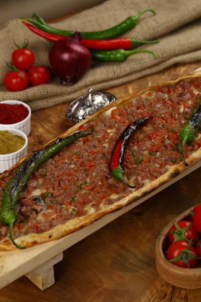 istock Turkish Pizza -  Beef Meat Pita - Kusbasili Pide 973374166