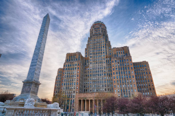 edificio de la ciudad de buffalo y monumento de mckinley - new york state new york city color image photography fotografías e imágenes de stock