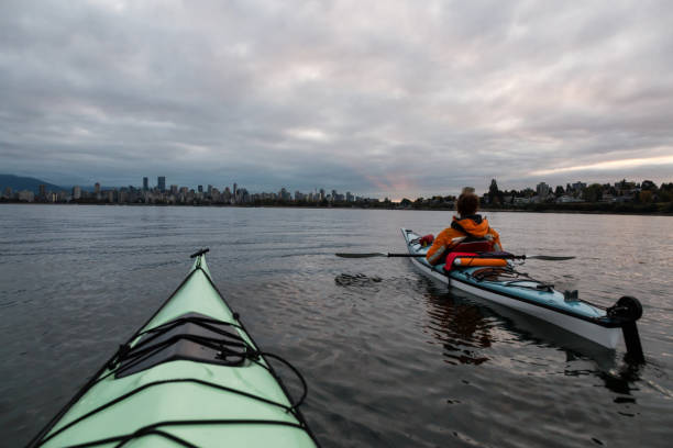 istock Ocean Kayaking in Vancouver 973395070