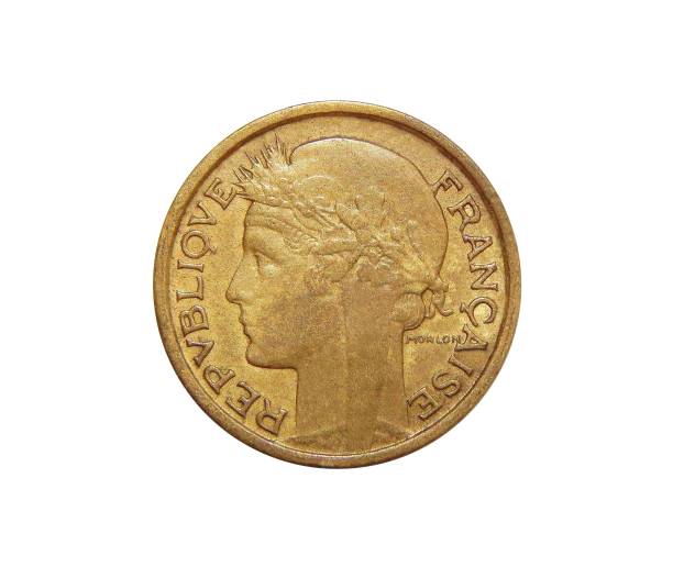 монеты франции 50 сантиметров 1938 - france currency macro french coin стоковые фото и изображения