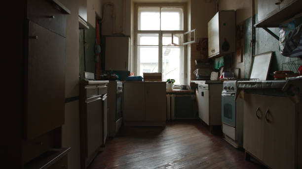 Old kitchen of a communal flat in St. Petersburg, Russia Old kitchen of a communal flat in St. Petersburg, Russia former soviet union stock pictures, royalty-free photos & images