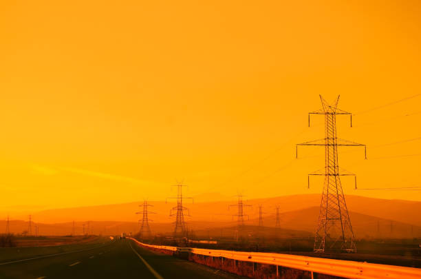 autostrada al tramonto - sundow foto e immagini stock