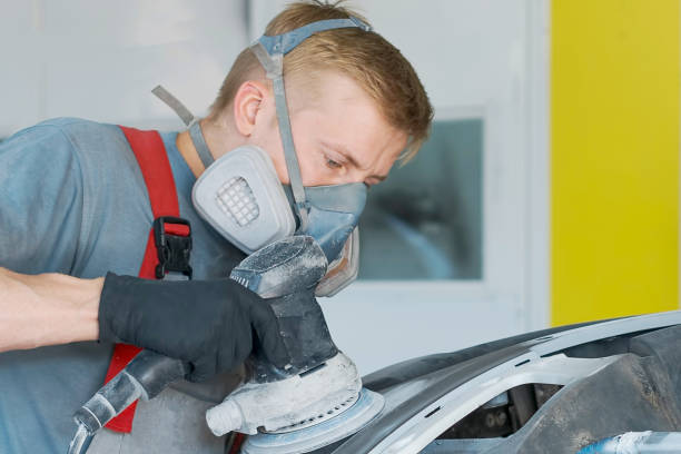 istock Car body repair 974137350