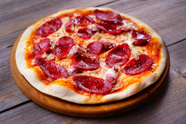 istock Classical pepperoni pizza, Italian recipe 974180954