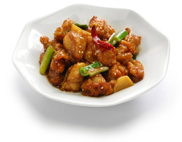 general tso’s chicken, american chinese cuisine isolated on white background - chicken general tso food imagens e fotografias de stock