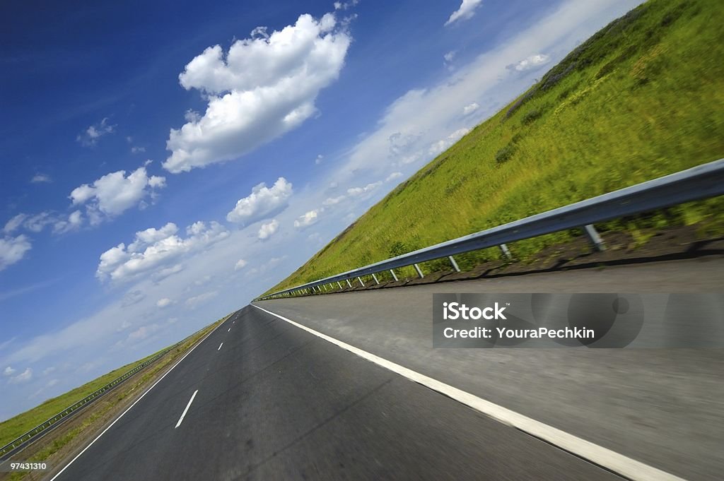 Route de l'Enfer - Photo de Accotement herbeux libre de droits