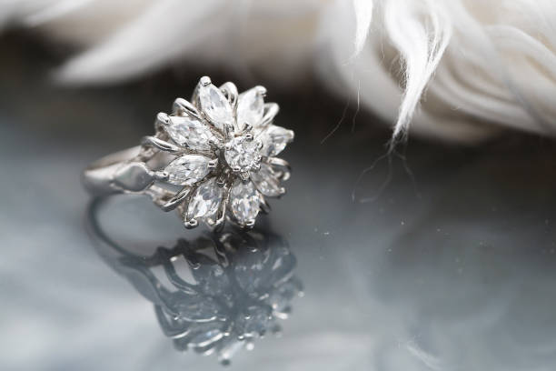 istock Diamond flower ring , love symbol 974500468