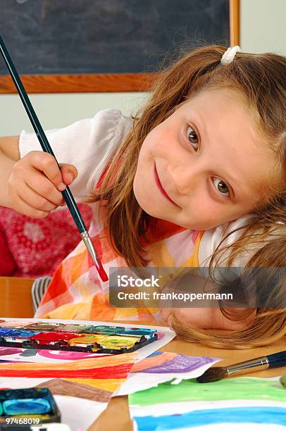 Für Kinder Stockfoto und mehr Bilder von Bildung - Bildung, Ein Mädchen allein, Eine Person