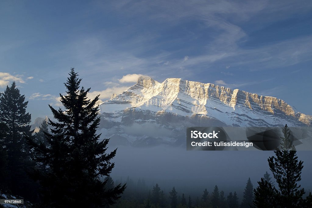Nebligen in Mountain - Lizenzfrei Banff Stock-Foto