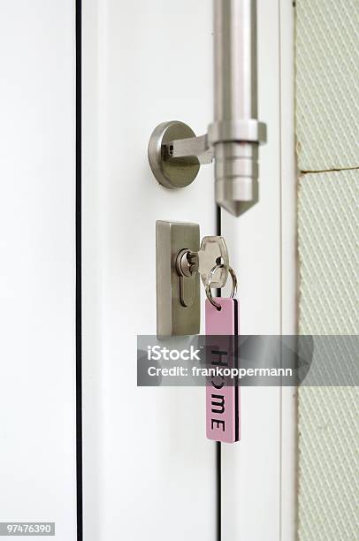 Schlüsselanhänger Stockfoto und mehr Bilder von Eigenheim - Eigenheim, Farbbild, Fotografie