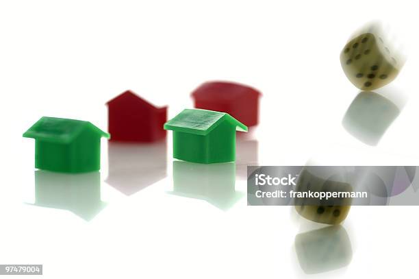 House Stockfoto und mehr Bilder von Fusionen und Übernahmen - Fusionen und Übernahmen, Wohnhaus, Wohngebäude