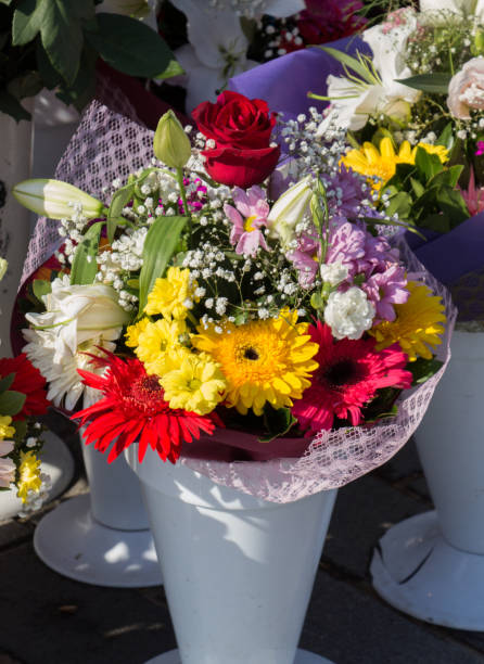 istock Amazing colorful Spring flowers in Vase 974861536