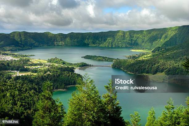 Las Azores Foto de stock y más banco de imágenes de Agua - Agua, Aire libre, Color - Tipo de imagen