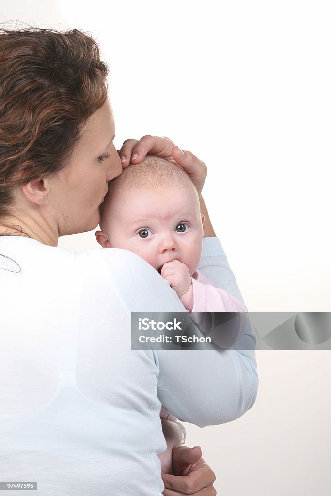 Madre con bebé - Foto de stock de Abrazar libre de derechos