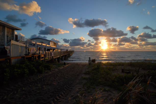 istock Pier Sunrise 975055058