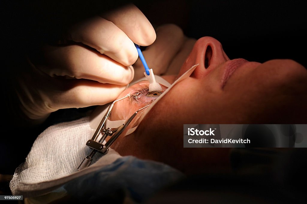 Lasik Chirurgie post-op - Lizenzfrei Allgemeinarztpraxis Stock-Foto